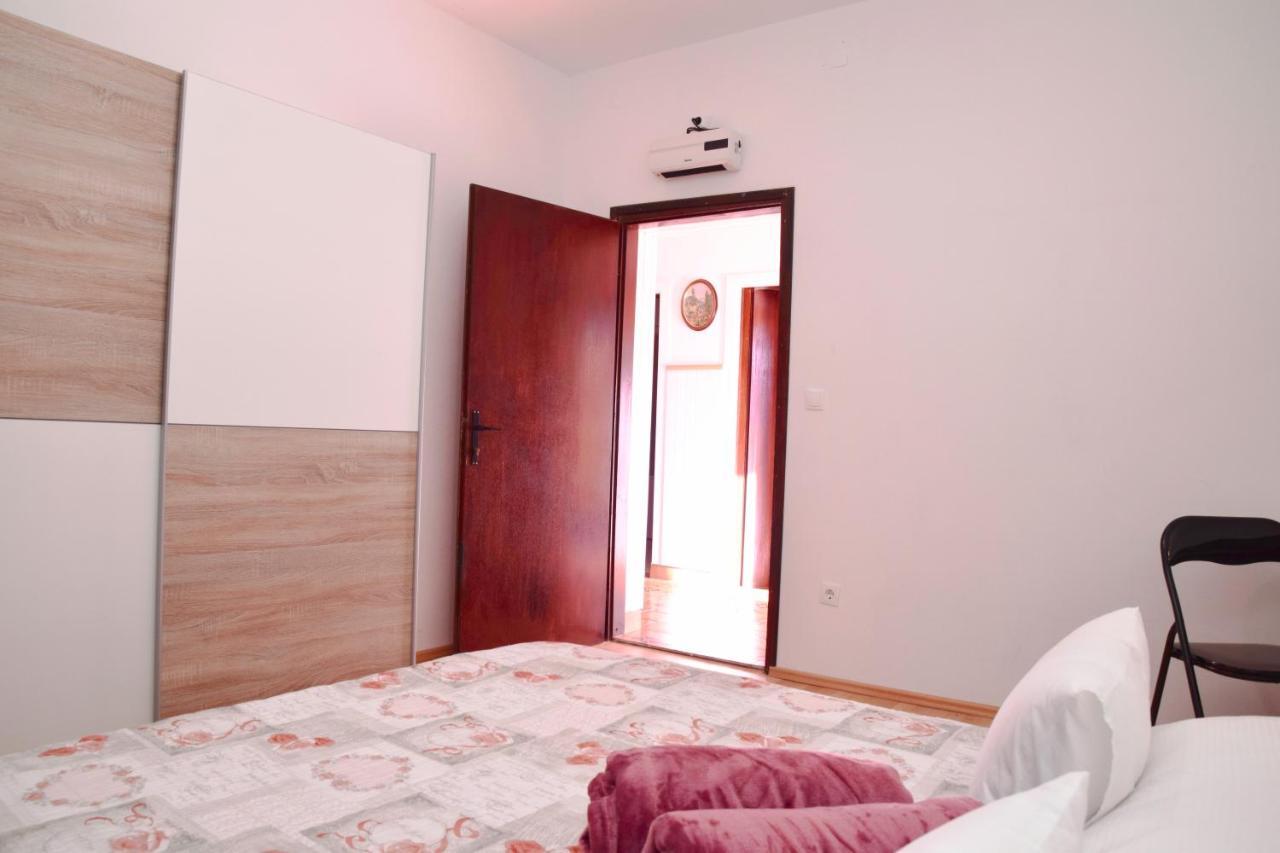Apartments Margareta & Ena Malinska Extérieur photo