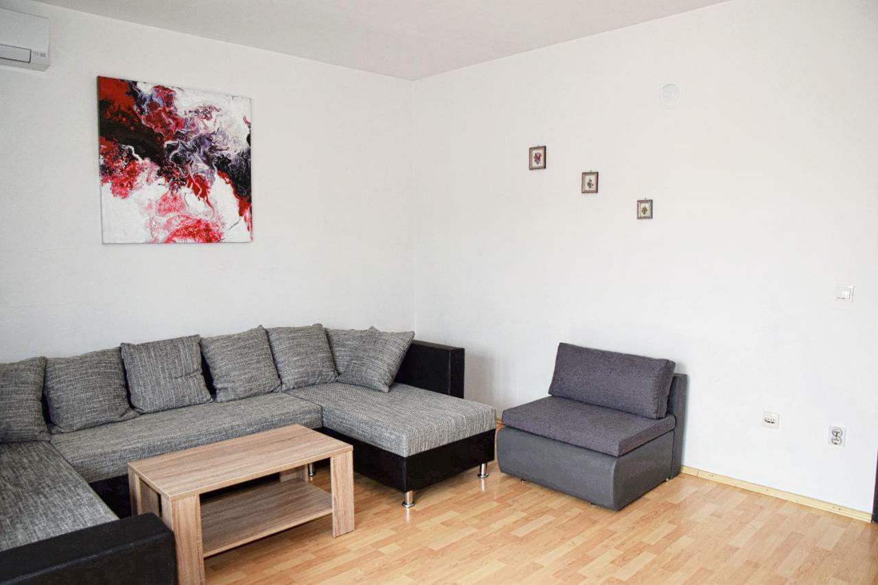 Apartments Margareta & Ena Malinska Extérieur photo