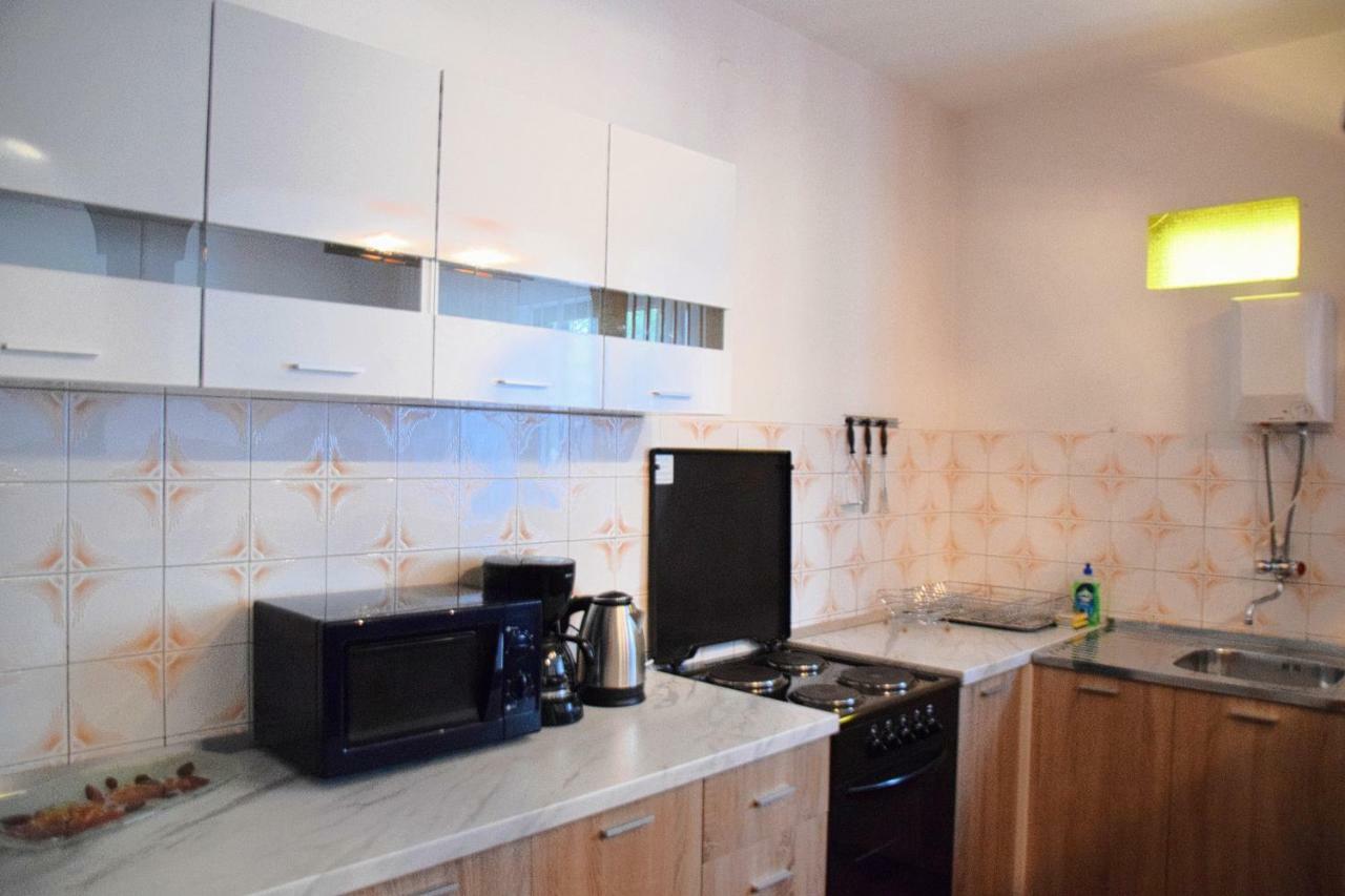 Apartments Margareta & Ena Malinska Extérieur photo